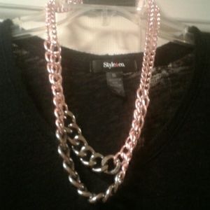 DYSTRICT LA beautiful necklace